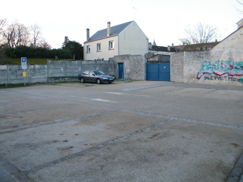 parking place du colombier 2